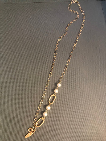 Plunder - Pearl accent necklace with charm/pendant hook