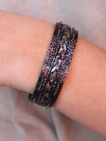 Genuine leather/seed bead metallic snap closure bracelet -black
